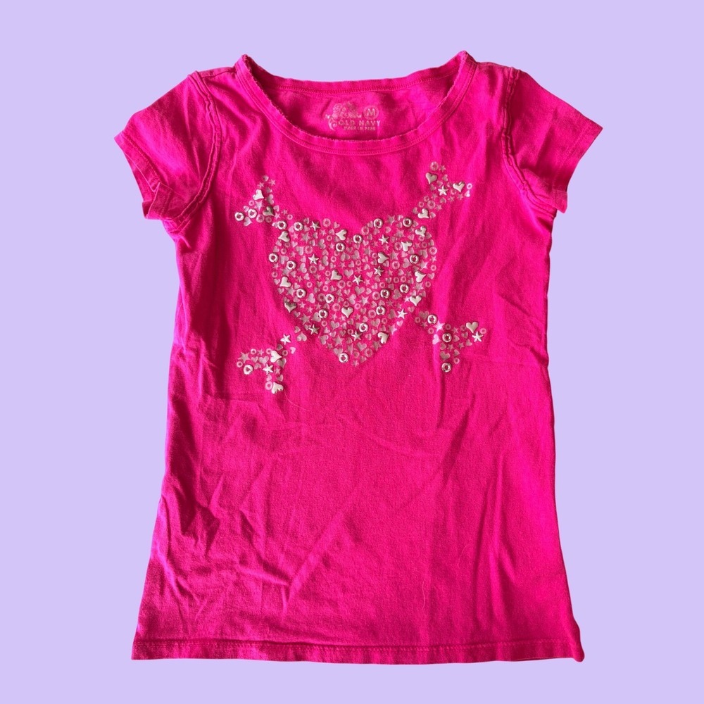Y2K Old Navy Hot Pink Graphic Heart Studded Short Sleeve Baby Tee Scene #18